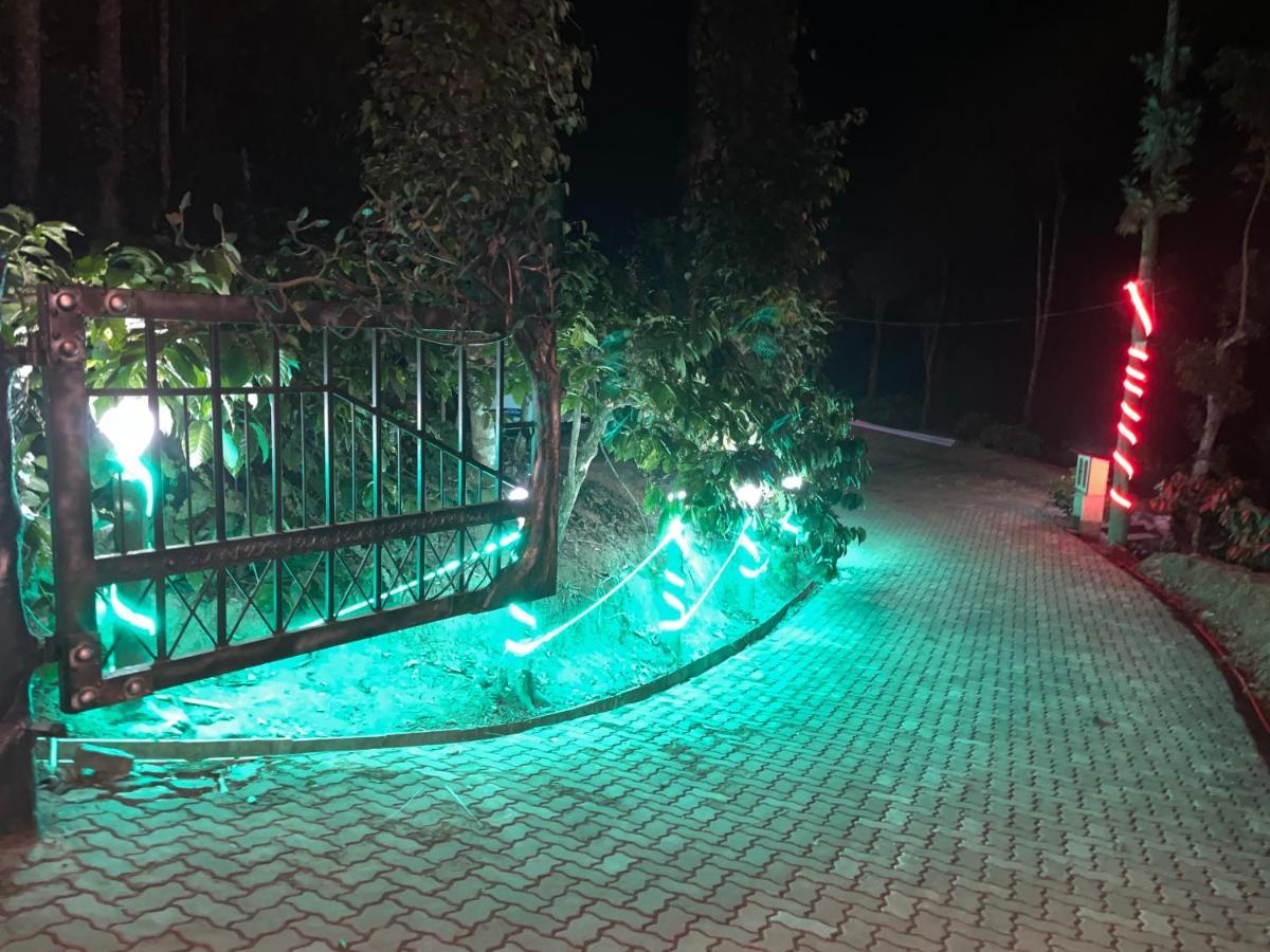 马迪凯里Rai'S Coorg Cave House别墅 外观 照片
