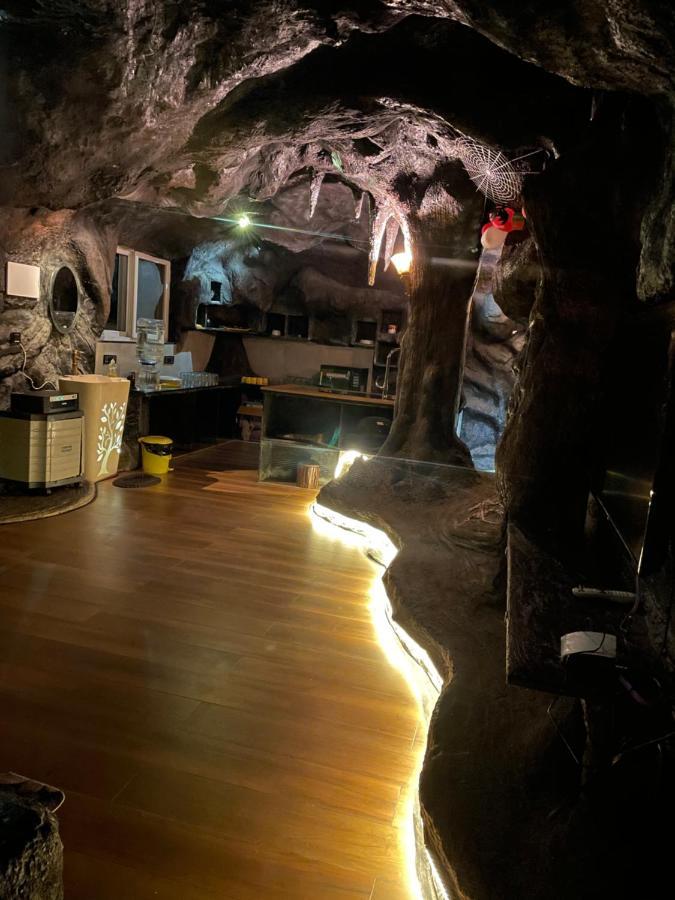 马迪凯里Rai'S Coorg Cave House别墅 外观 照片